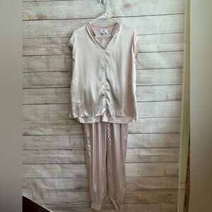 SUMMER WEATHERLY SATIN SILK BLEND PAJAMAS IN PINK